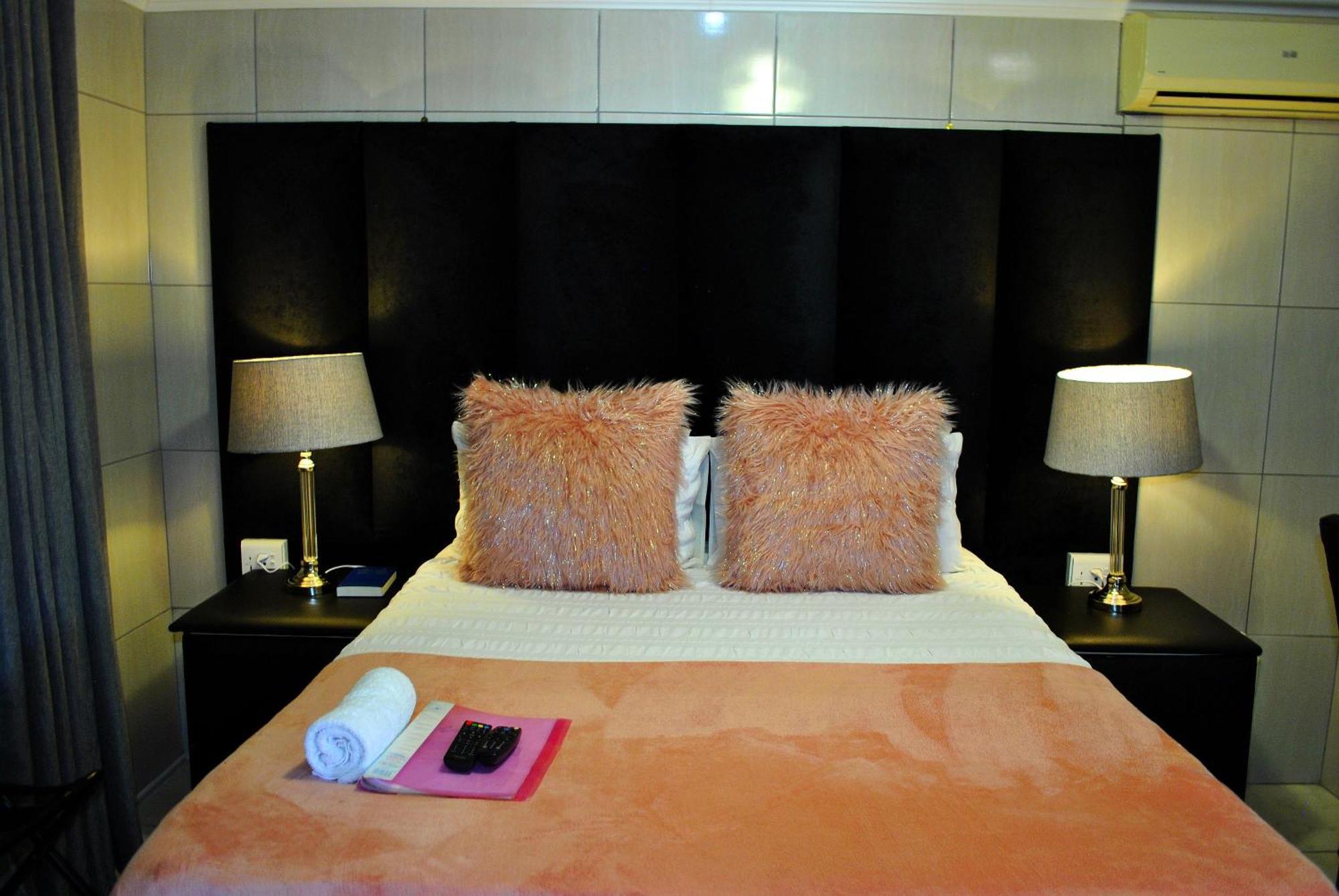 Lapologa Bed & Breakfast Tzaneen Exterior photo