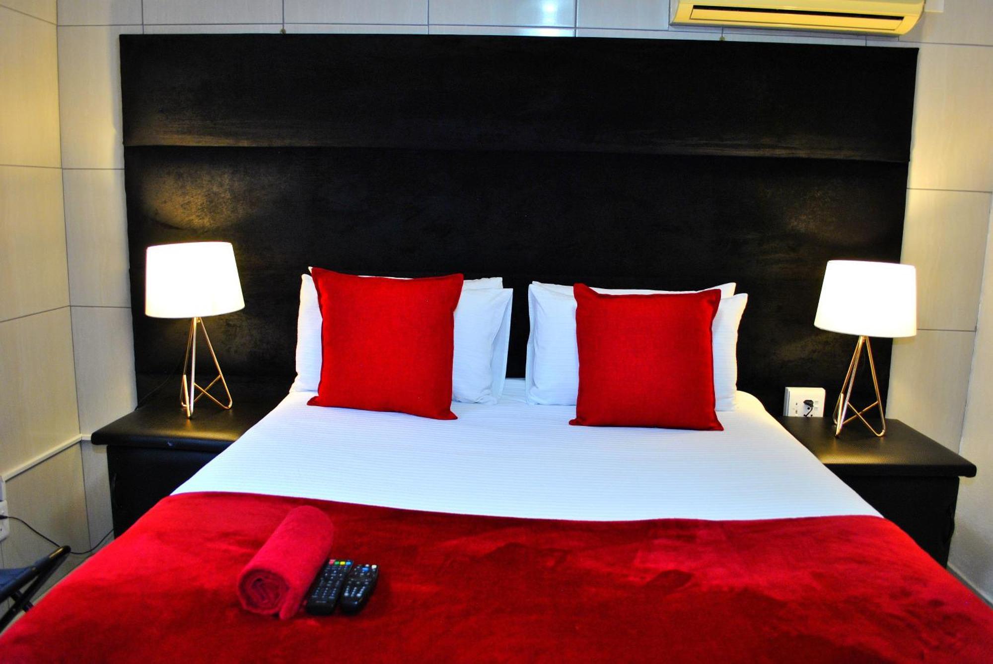 Lapologa Bed & Breakfast Tzaneen Exterior photo