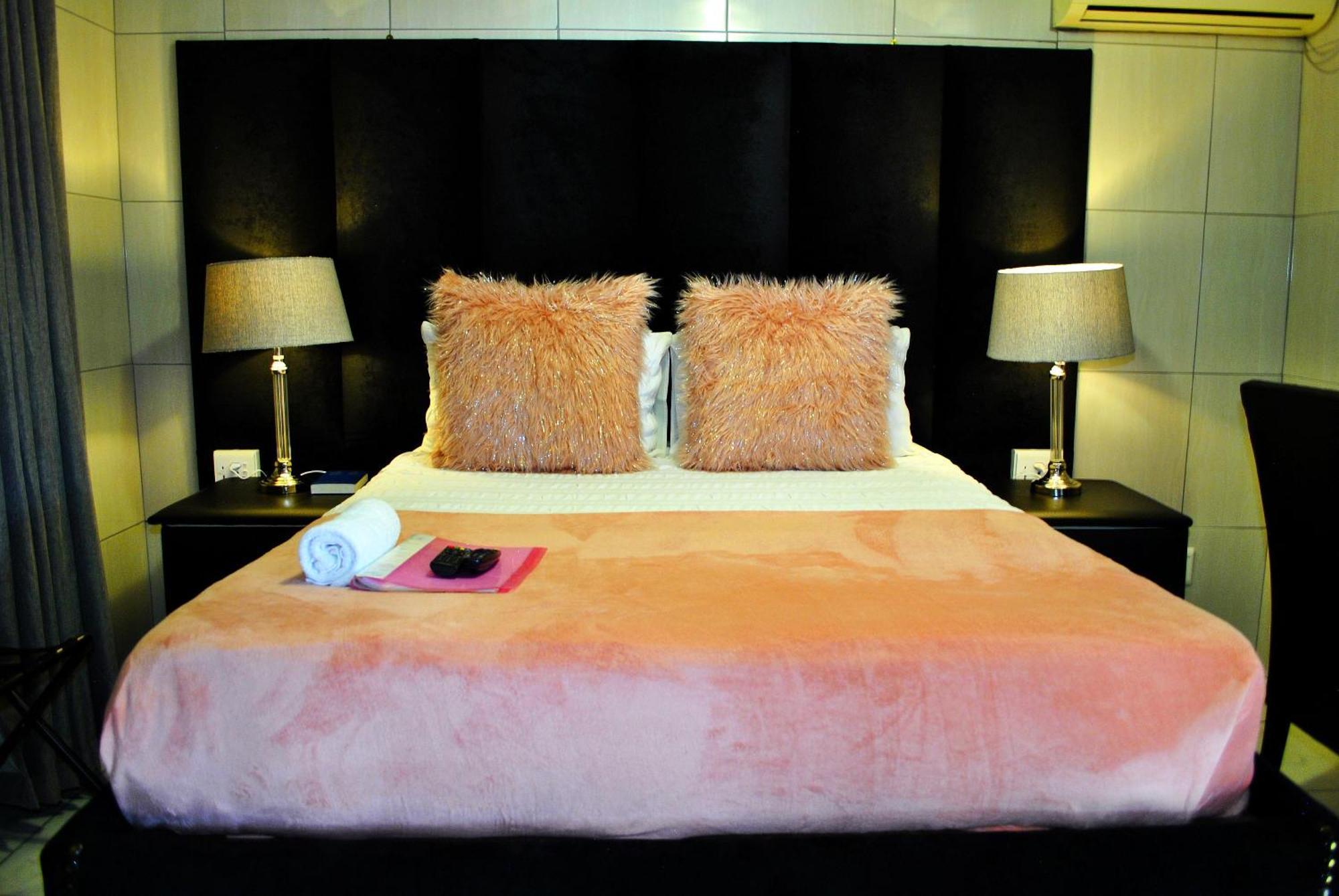 Lapologa Bed & Breakfast Tzaneen Exterior photo